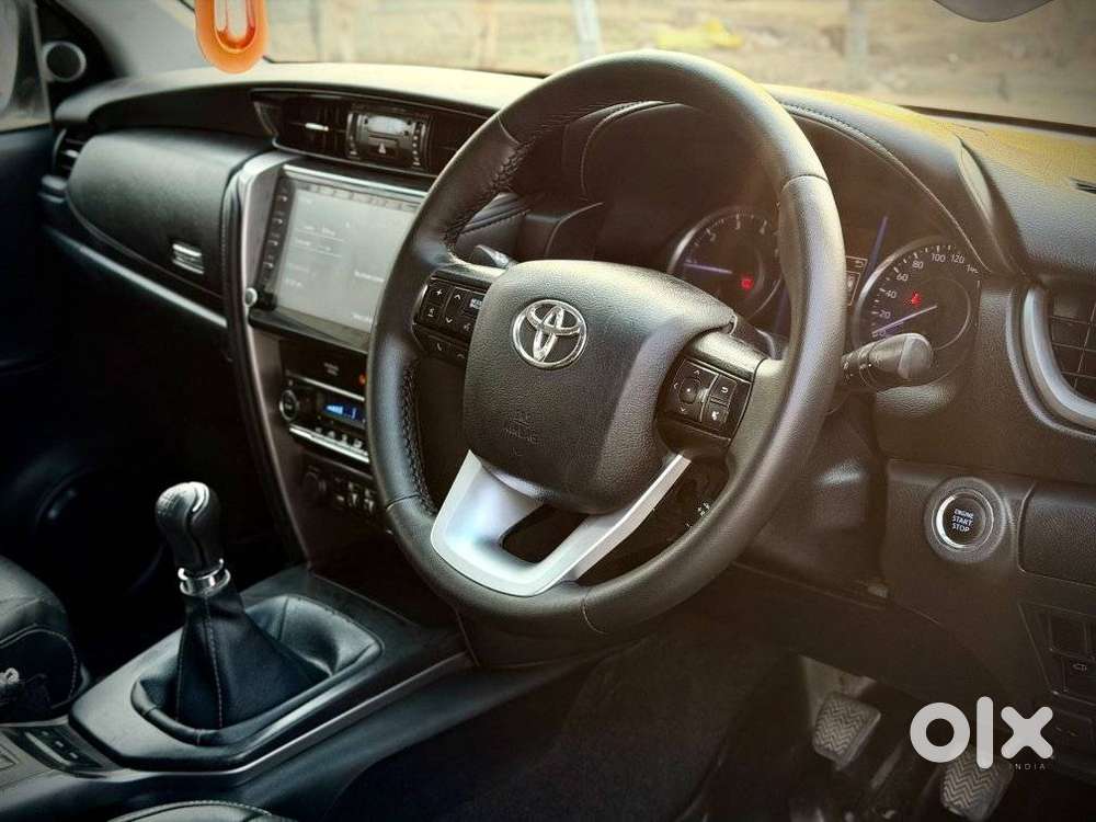 Toyota Fortuner 4x2 Mt 2.8 Diesel, 2021, Diesel
