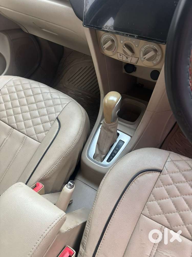Maruti Suzuki Swift Dzire 2012 ( Cng Fit )