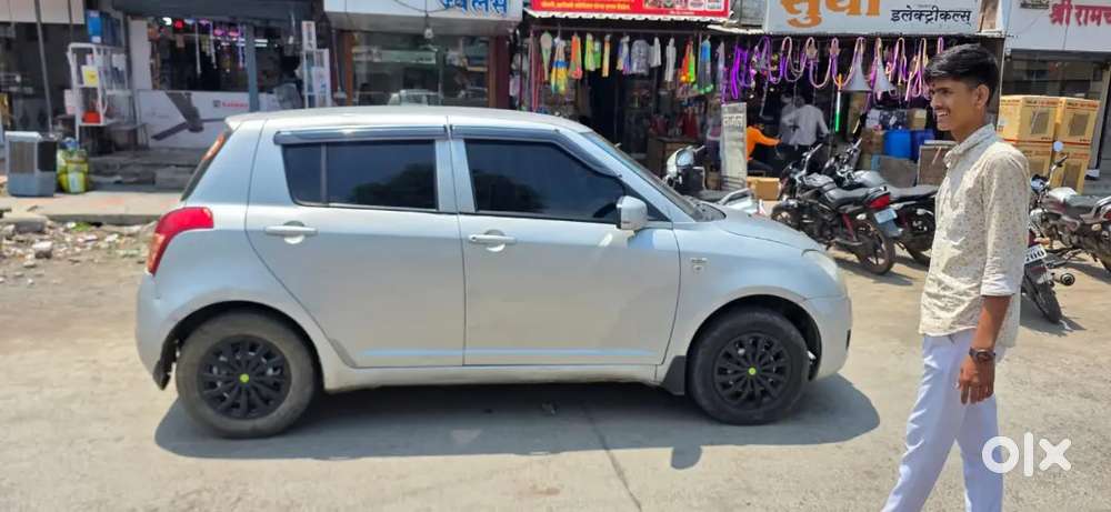 Maruti Suzuki Swift 2011