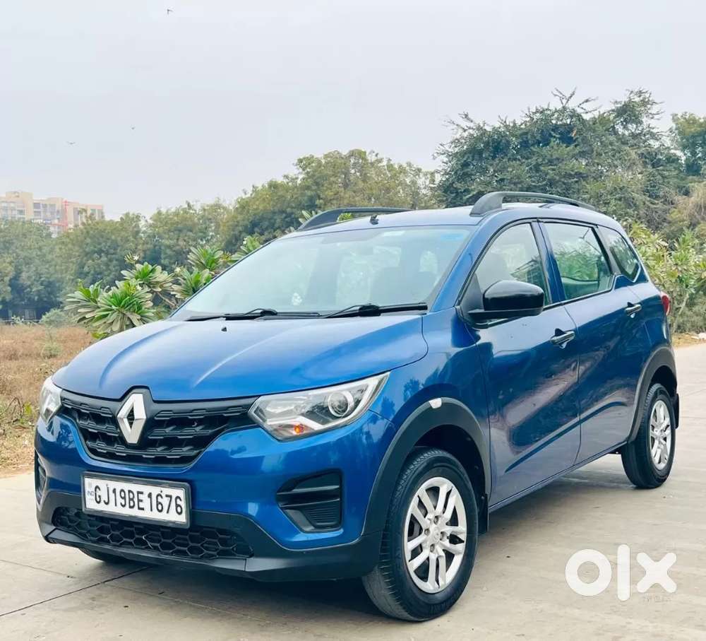 Renault Triber Rxl, 2022, Petrol