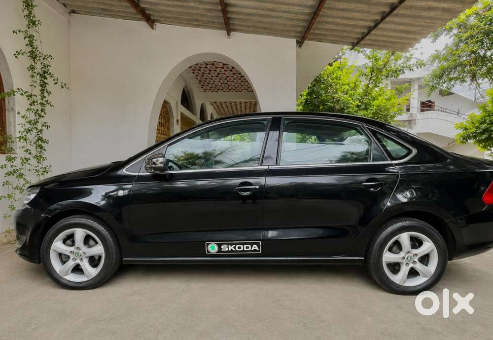 Skoda Rapid Diesel 2014 Car