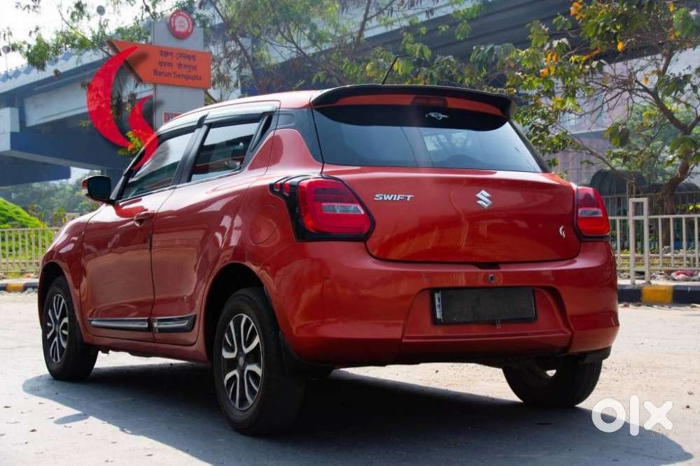 Maruti Suzuki Swift Vxi + Manual, 2021, Petrol