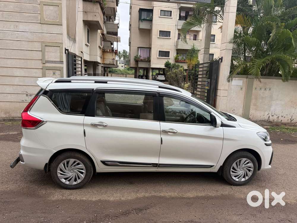 Maruti Suzuki Ertiga Vxi Cng, 2023, Cng & Hybrids