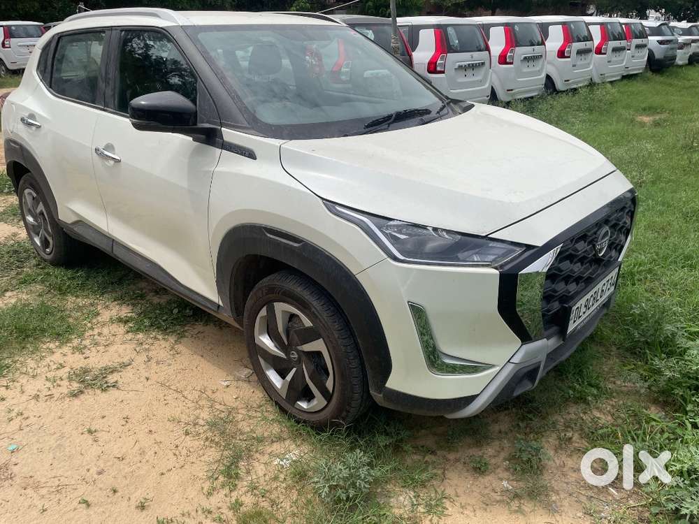 Nissan Magnite Acenta 2025 Petrol 3000 Km Driven