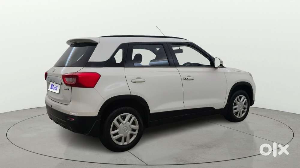 Maruti Suzuki Vitara Brezza 1.5 Vxi At, 2021, Petrol
