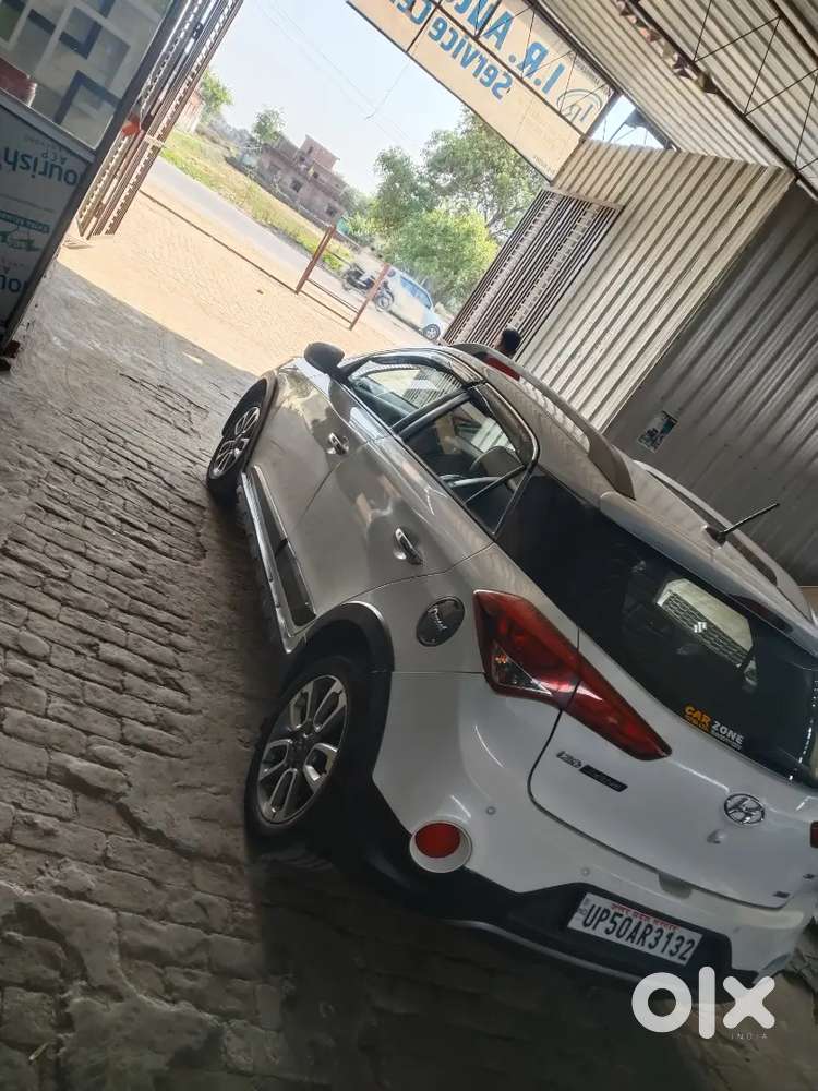 Hyundai I20 Active 2016 Diesel 60000 Km Driven