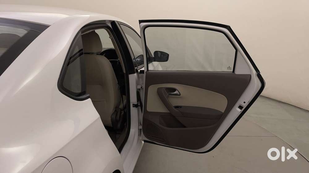 Skoda Rapid 2013-2016 1.6 Mpi Elegance Plus, 2015, Petrol