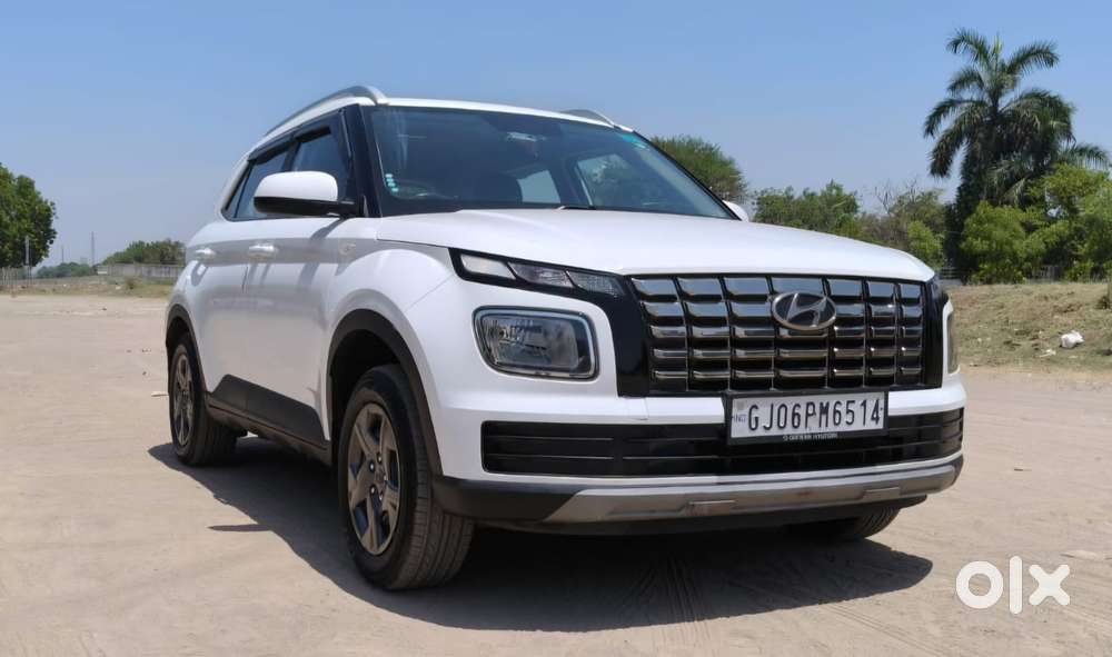Hyundai Venue S 1.2 Petrol, 2023, Cng & Hybrids