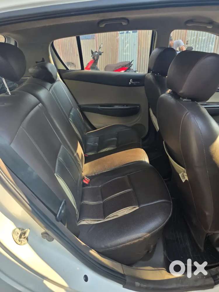 Hyundai I20 2011 Diesel 94000 Km Driven