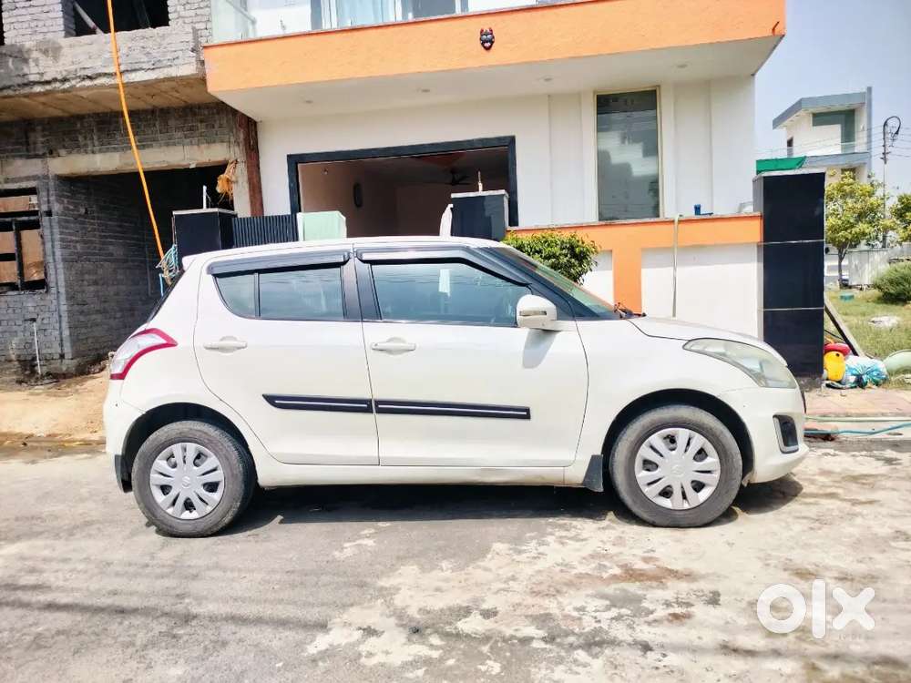 Maruti Suzuki Swift 2017 Cng &  85200 Km Driven