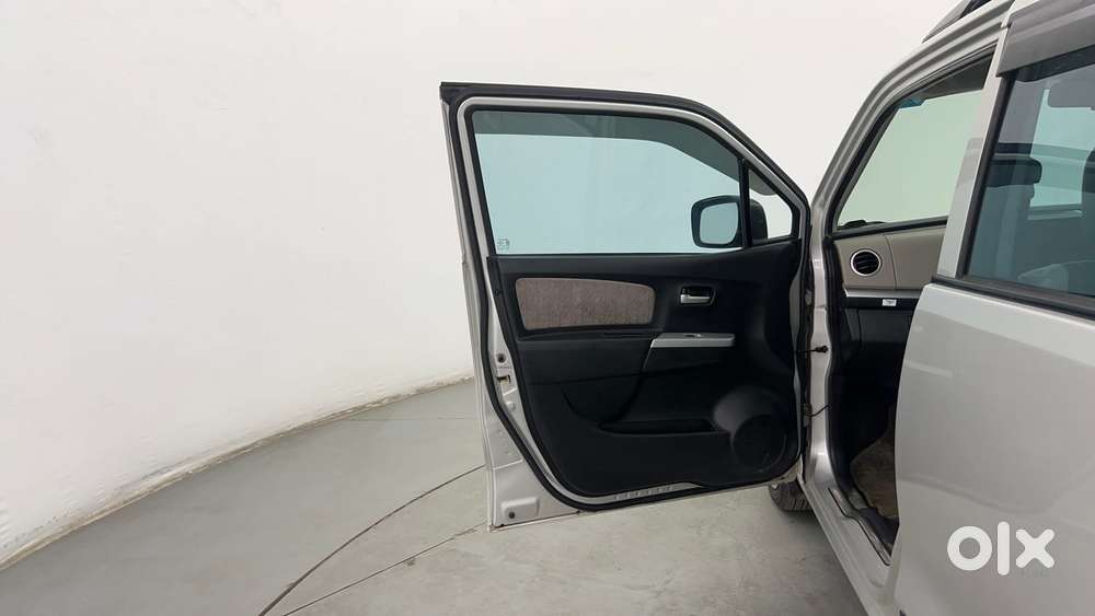 Maruti Suzuki Wagon R 1.0 Vxi Amt, 2015, Petrol