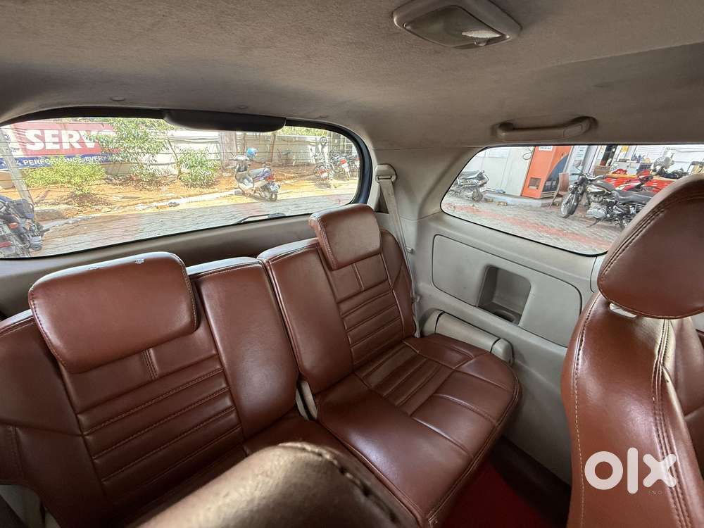 Toyota Innova 2.5 Gx 8 Str Bs-iii, 2012, Diesel