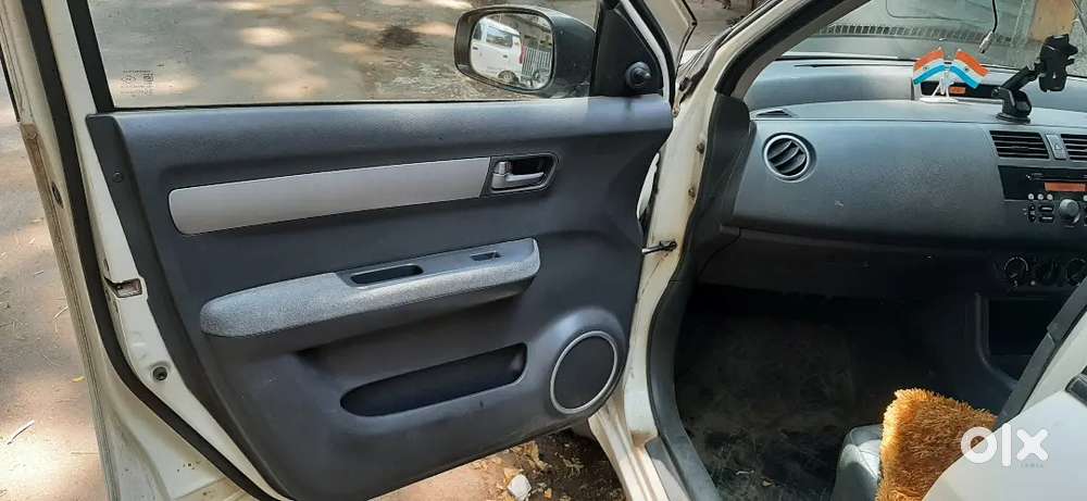 Maruti Suzuki Swift 2010 Diesel 45000 Km Driven
