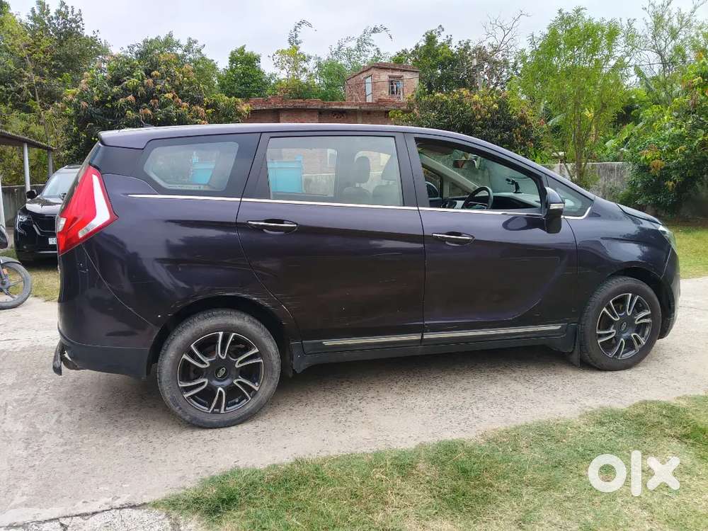 Mahindra Marazzo 2019