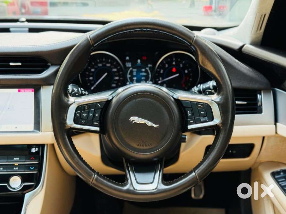 Jaguar Xf 2.0 Petrol Prestige, 2020, Petrol