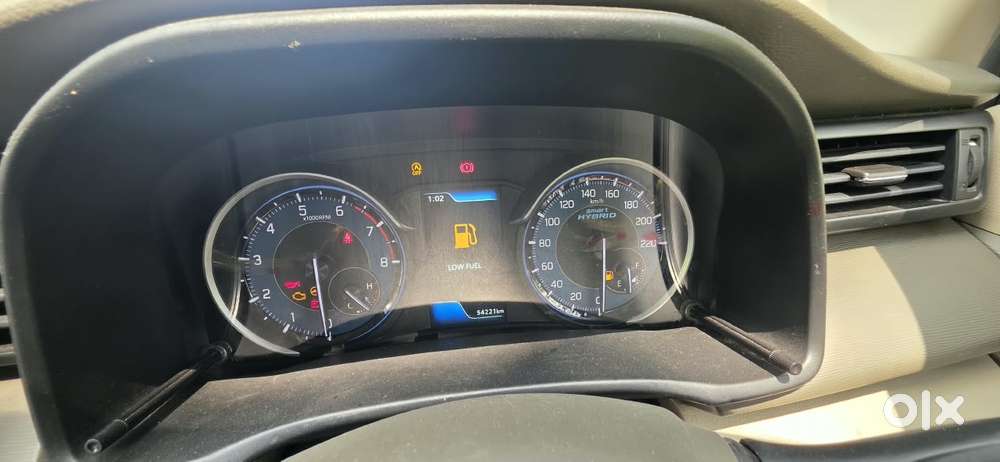 Maruti Suzuki Ertiga Vxi, 2023, Petrol