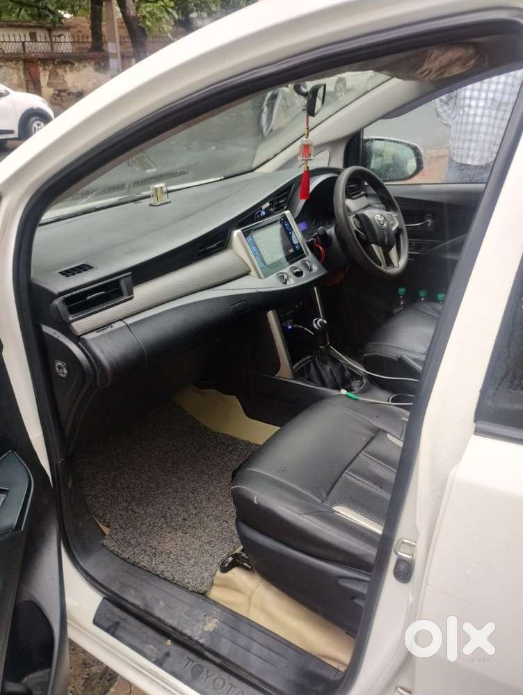 Toyota Innova Crysta