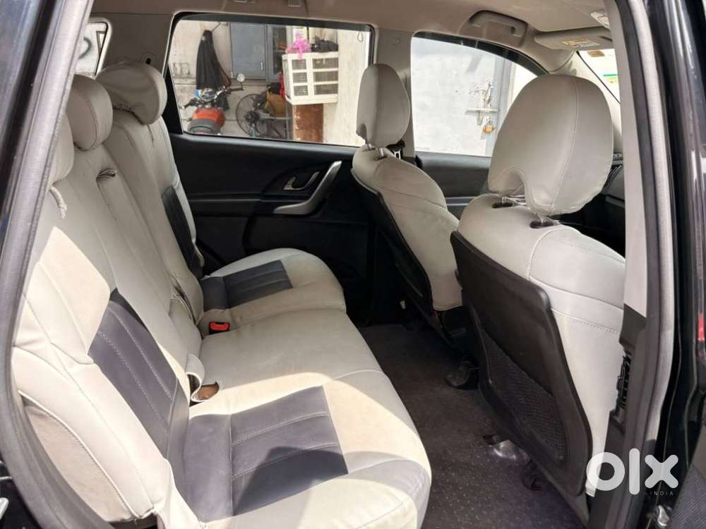 Mahindra Xuv500 W7, 2021, Diesel