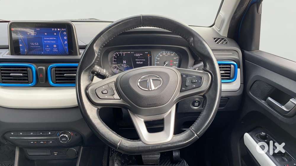 Tata Punch 1.2 Revotron Creative Amt Dual Tone, 2021, Petrol