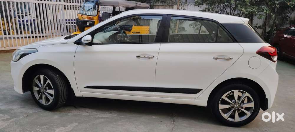 Hyundai I20 Sportz 1.2 Bs-iv, 2015, Petrol