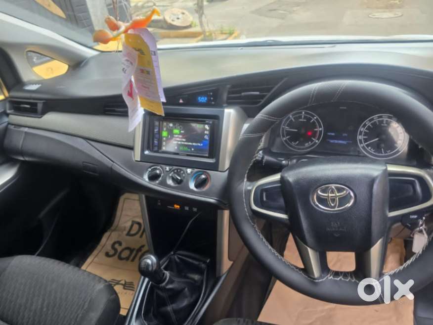 Toyota Innova Crysta [2020-ongoing] 2.4 Gx 8 Str, 2016, Diesel