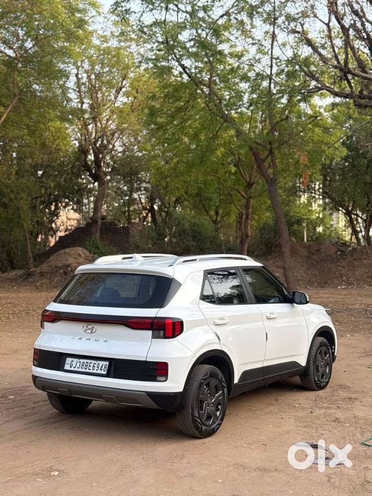 Hyundai Venue 1.5 S (o) Crdi, 2023, Diesel