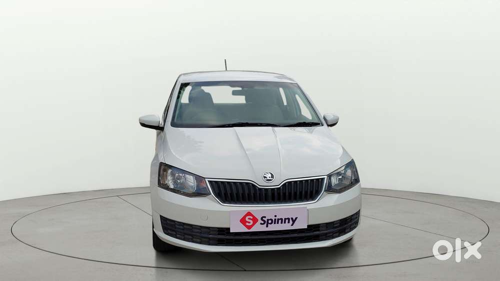 Skoda Rapid 1.0 Tsi Active, 2021, Petrol