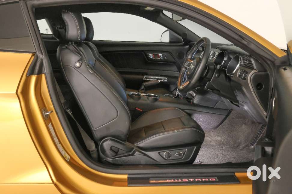 Ford Mustang V8, 2018, Petrol