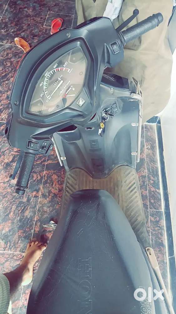 Hero Honda Pleasure 2025 Petrol Scooter