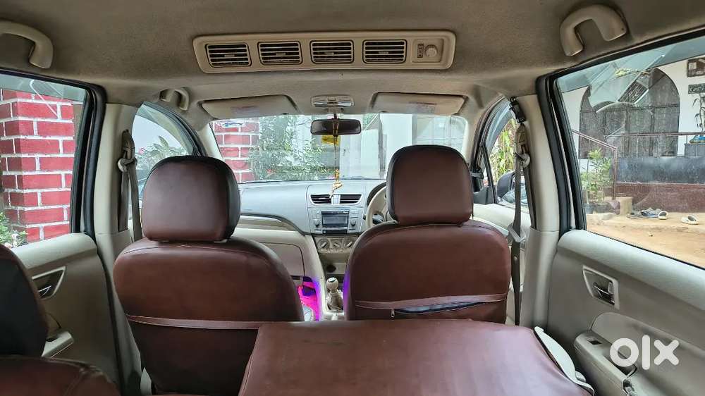 Maruti Suzuki Ertiga Yellow Board 2016 Diesel 215000 Km Driven