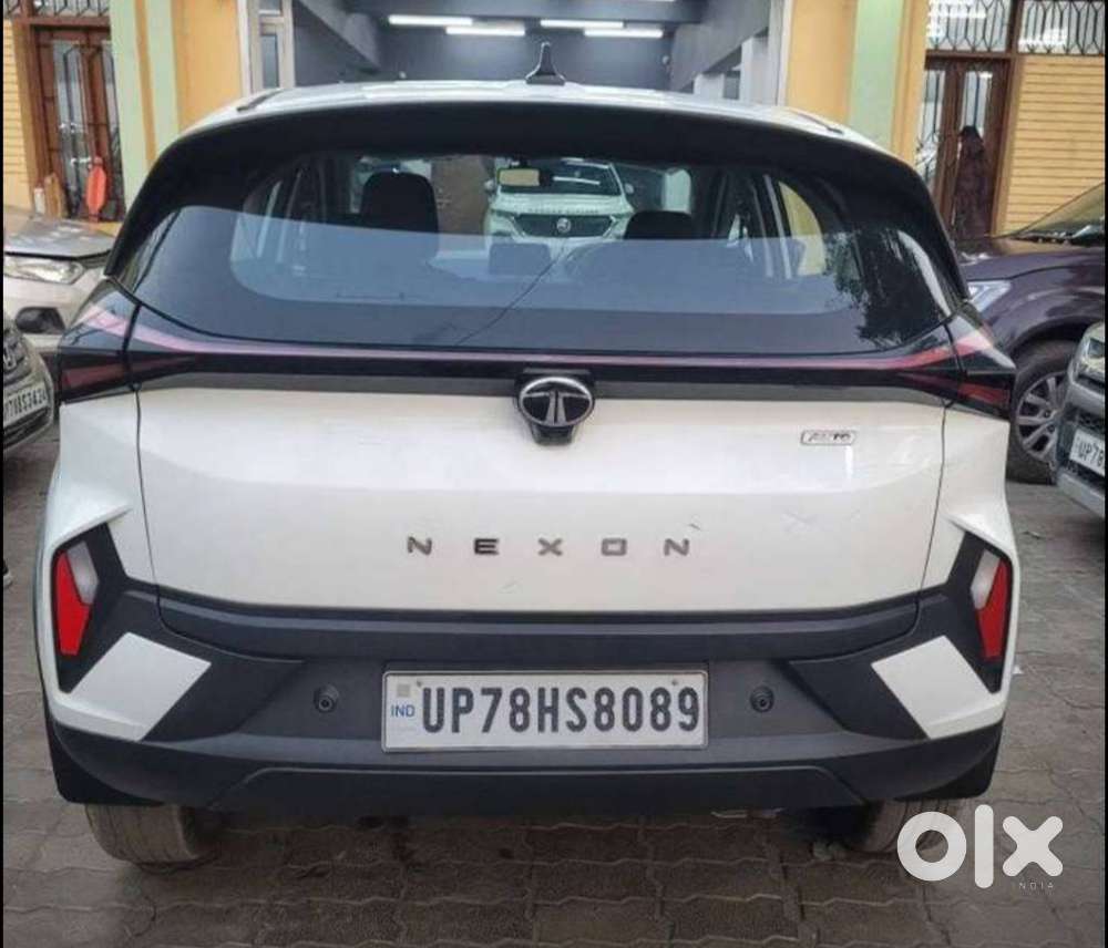 Tata Nexon, 2024, Petrol