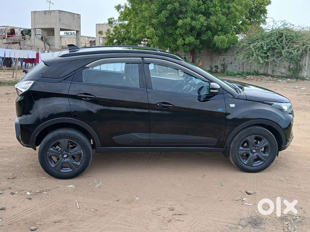 Tata Nexon Ev Xz Plus Lux Dark Edition, 2023, Electric