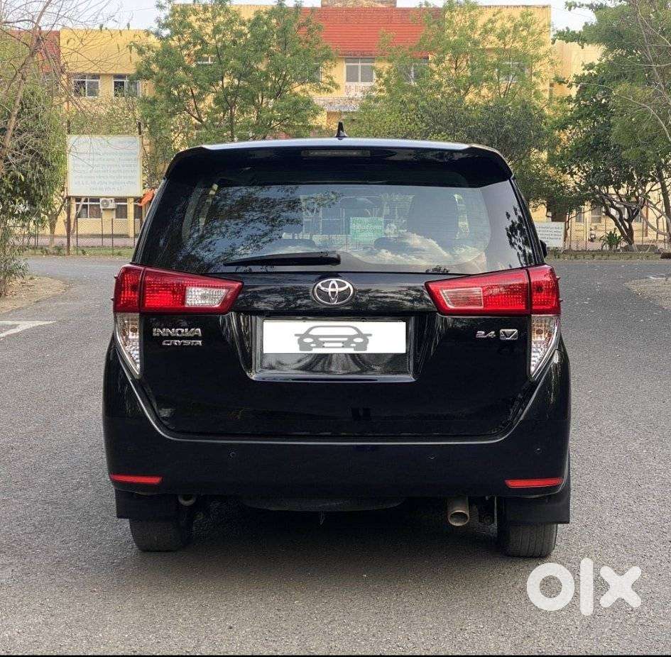 Toyota Innova Crysta 2.4 V 7 Str, 2022, Diesel