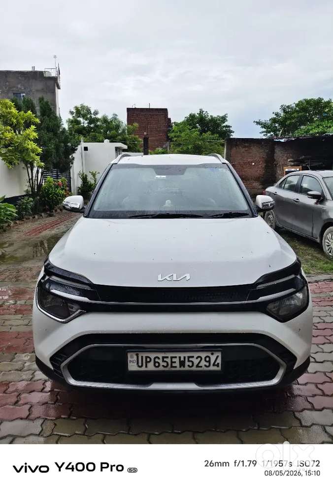 Kia Carens Premium 2023