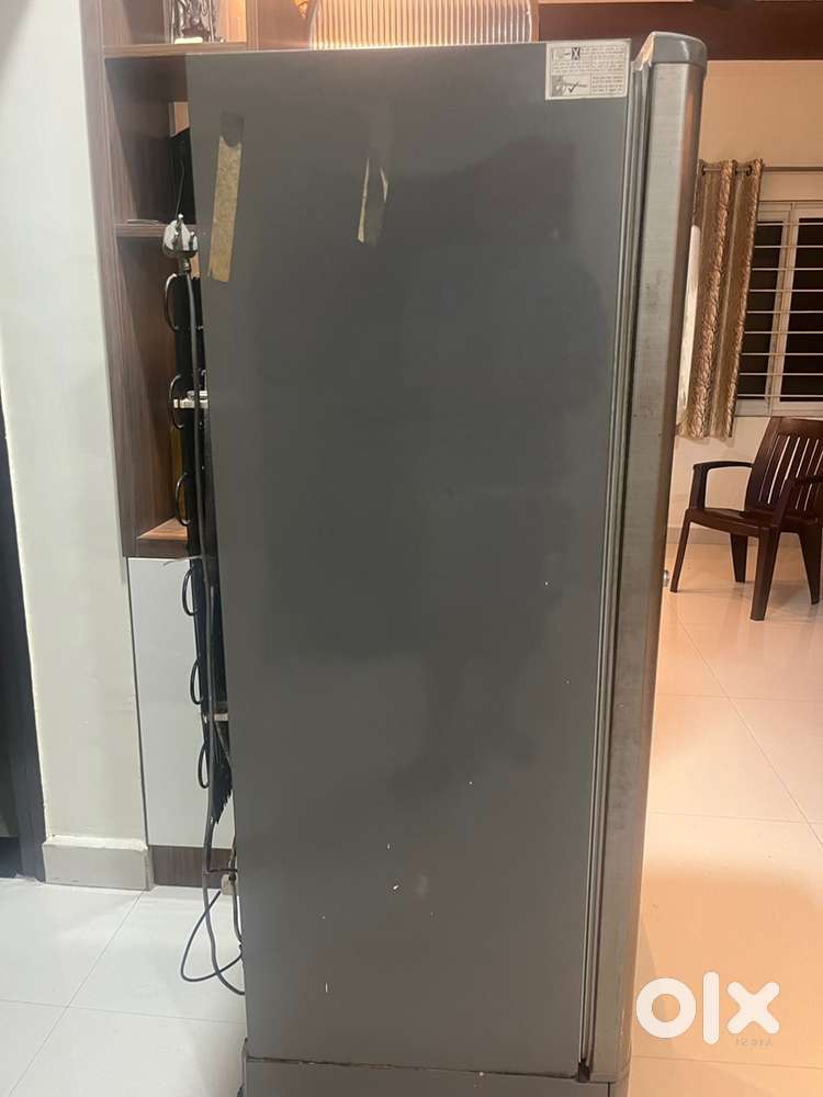 Whirlpool refrigerator - Single door - Silver