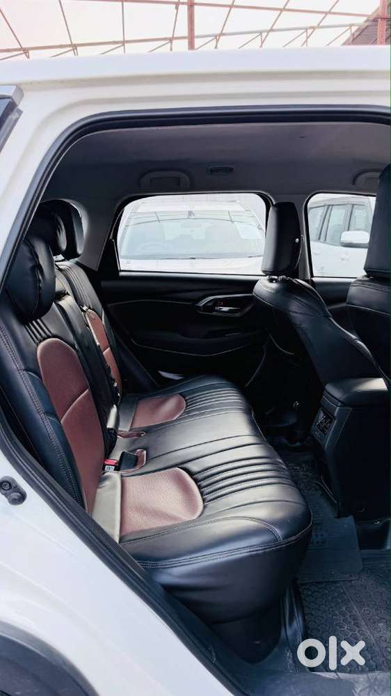 Maruti Suzuki Grand Vitara 1.5 Delta Smart Hybrid, 2024, Petrol
