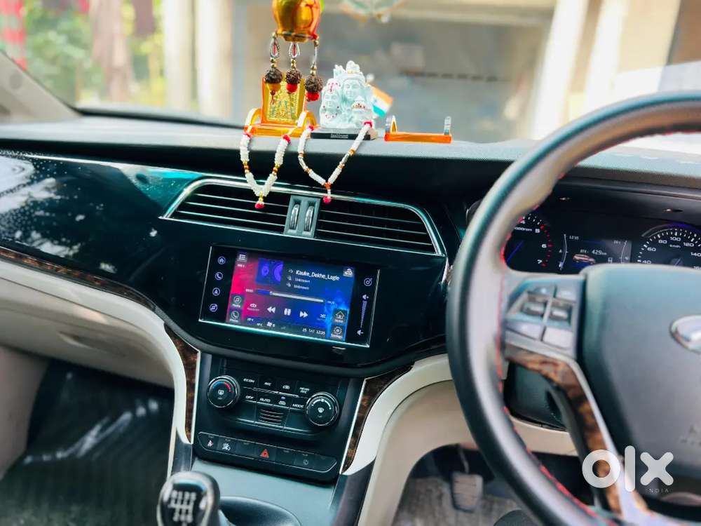 Mahindra Marazzo Diesel 2019