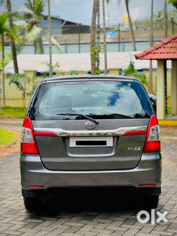 Toyota Innova 2.5 V 7 Str, 2014, Diesel
