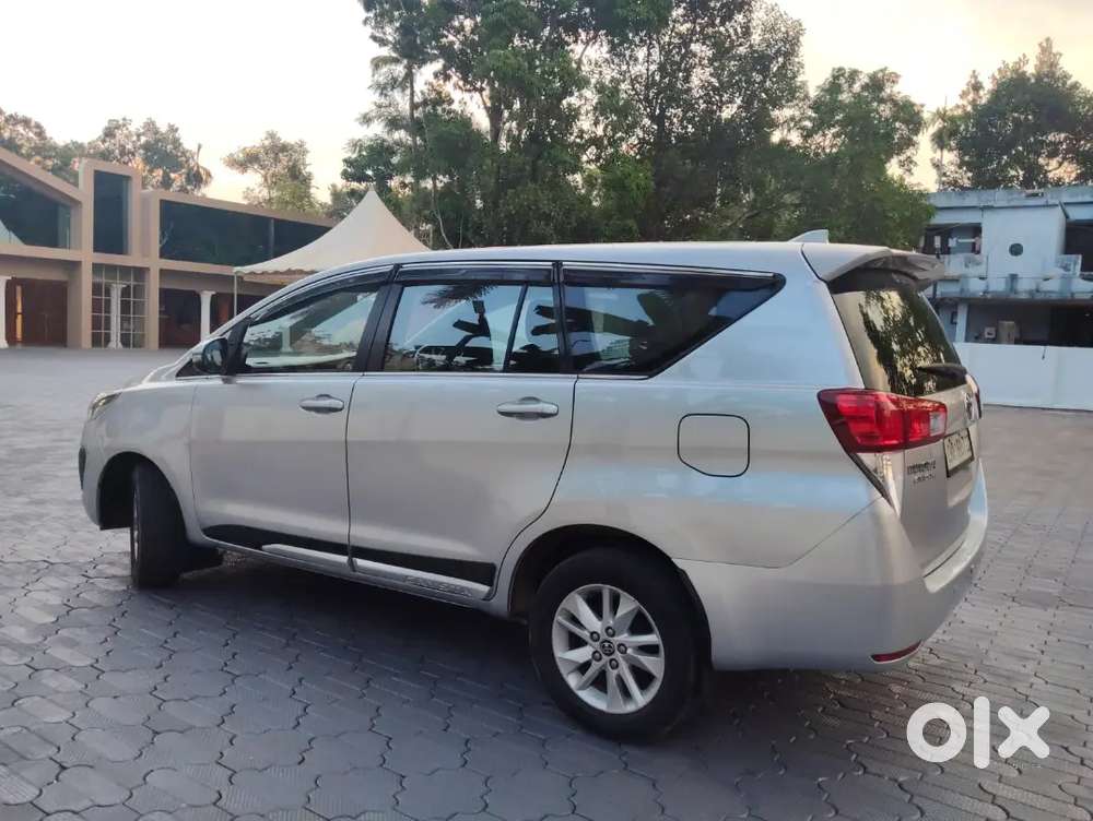 Toyota Innova Crysta 2018