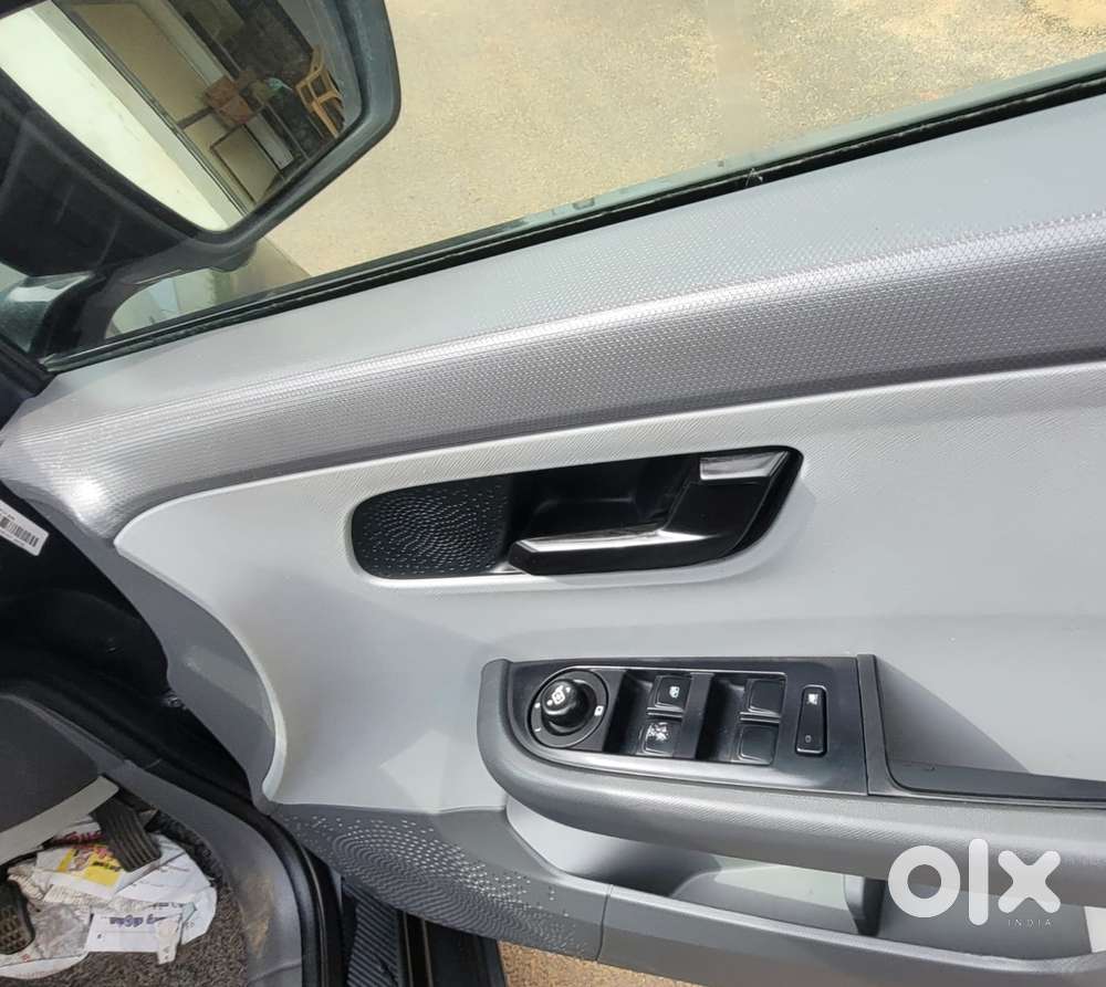Tata Altroz 1.2 Xm, 2020, Petrol