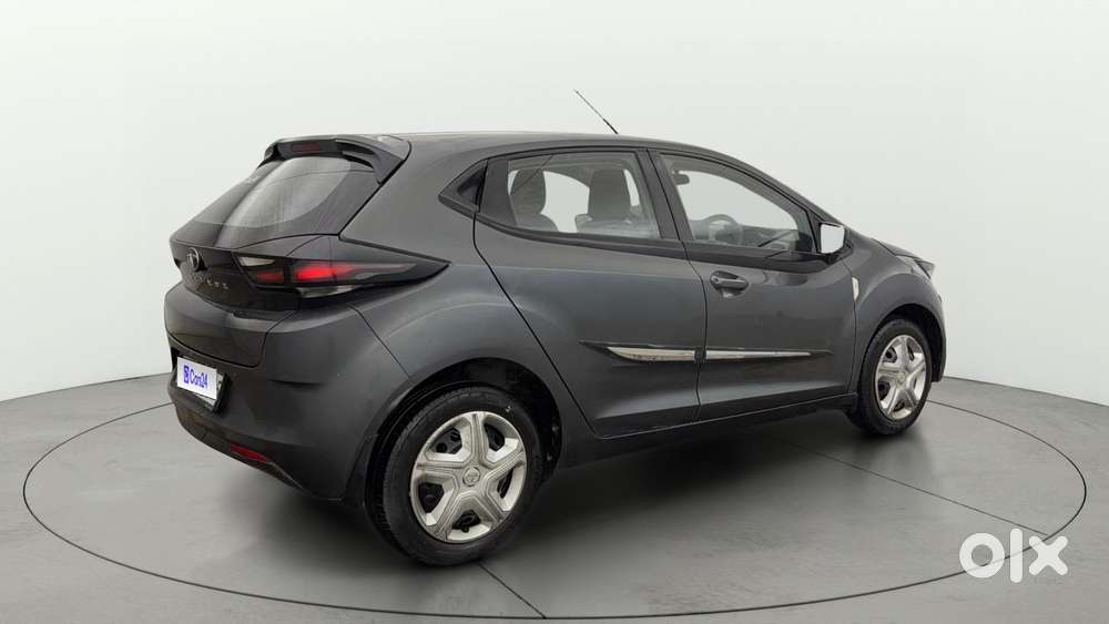 Tata Altroz Xm Plus Petrol, 2023, Petrol