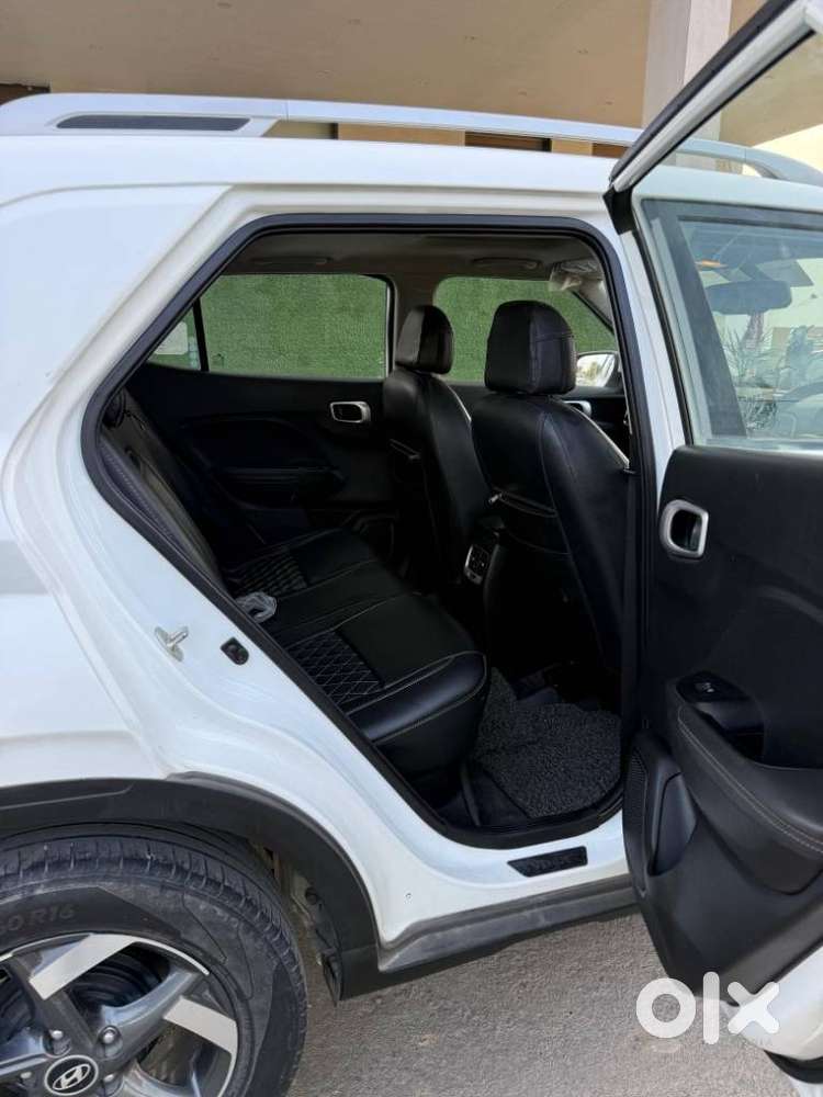 Hyundai Venue Sx Opt Turbo, 2021, Petrol