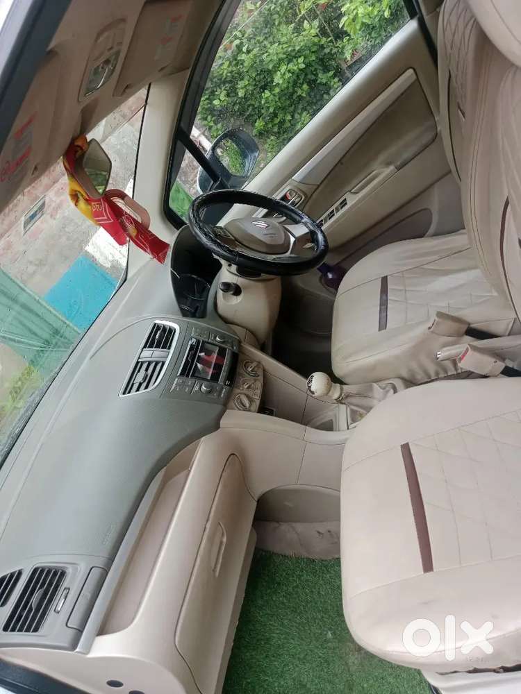 Maruti Suzuki Ertiga 2015