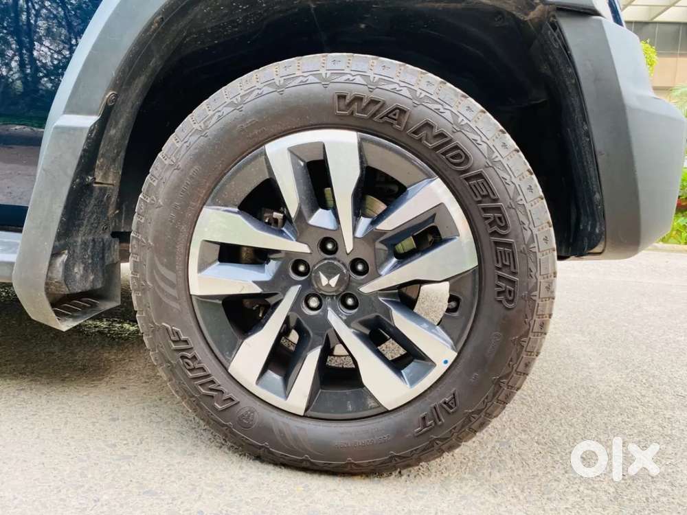 Mahindra Thar Roxx, 2025, Petrol
