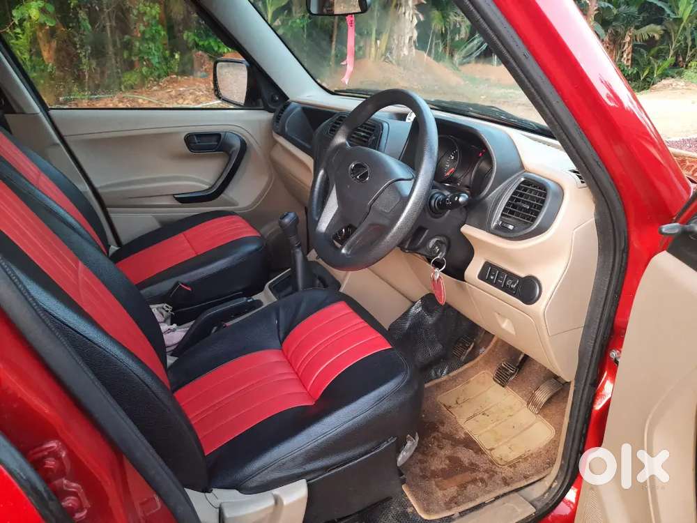 Mahindra Tuv 300 2016