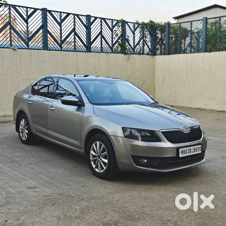Skoda Octavia Elegance 1.8 Tsi At, 2014, Petrol