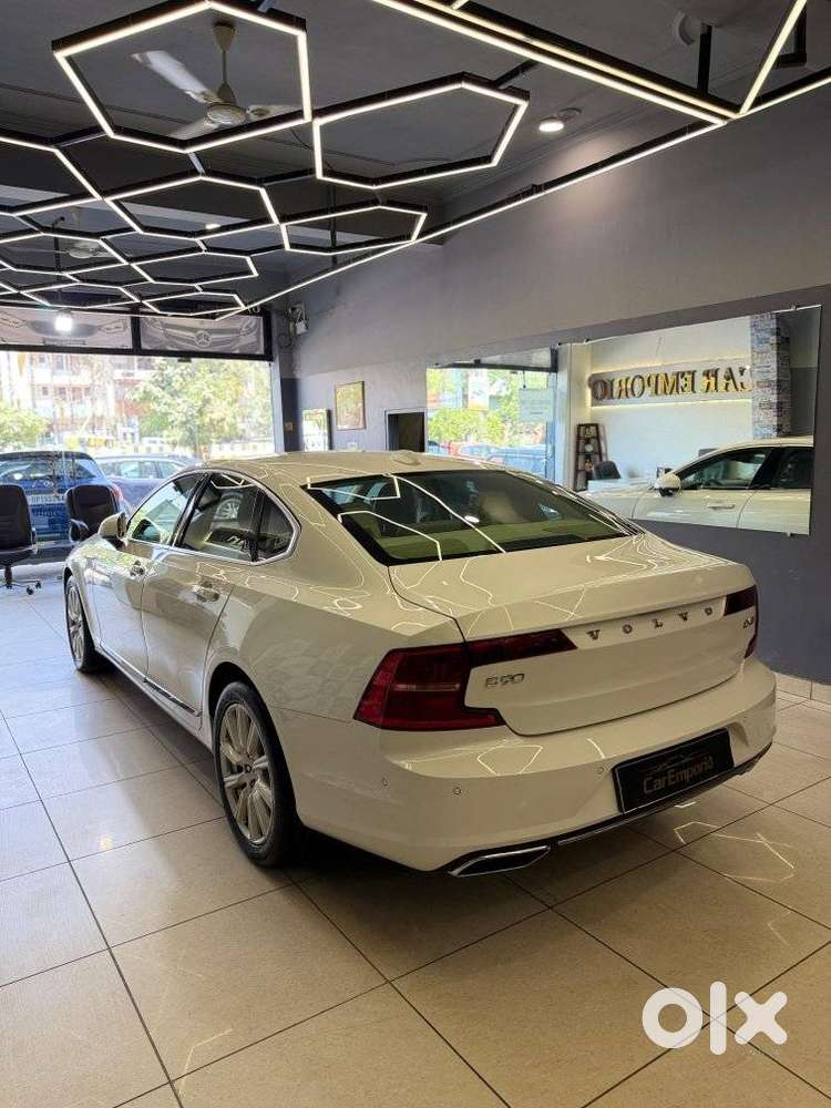 Volvo S90 D4 Inscription, 2018, Diesel