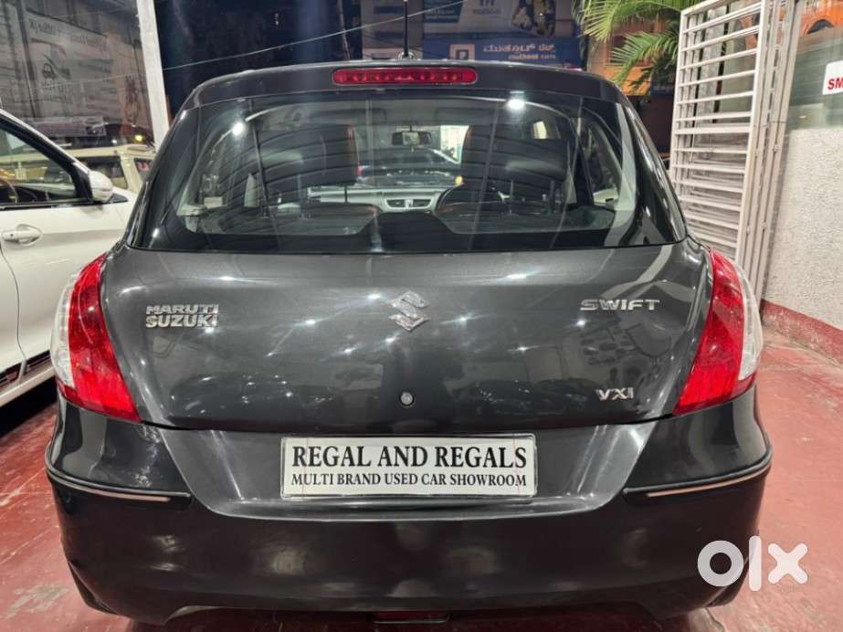 Maruti Suzuki Swift 1.2 Vxi (o), 2016, Petrol