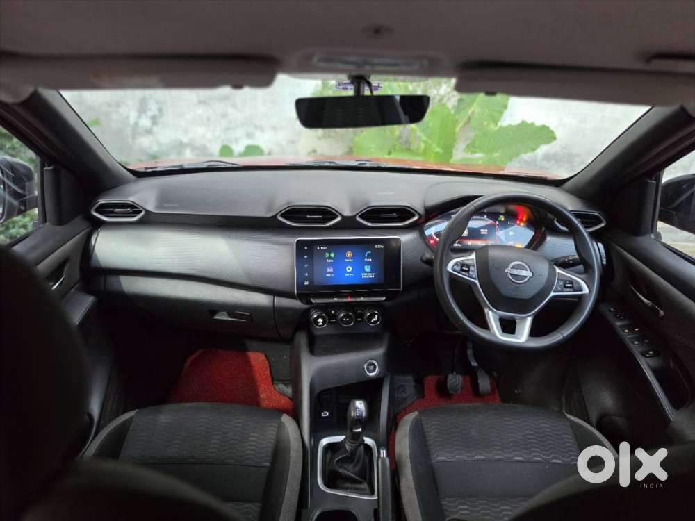 Nissan Magnite N-connecta B4d 1.0 Amt Cng, 2025, Petrol