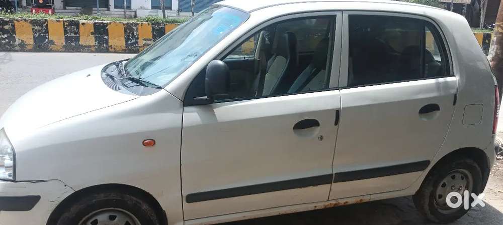 Hyundai Santro Asta Amt 2012